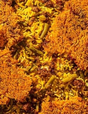 A close up of loobia polo.